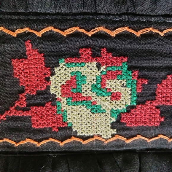 Hazel Embroidered Black Sleeveless Blouse Tank Top Size Small Boho Festival - Picture 8 of 12